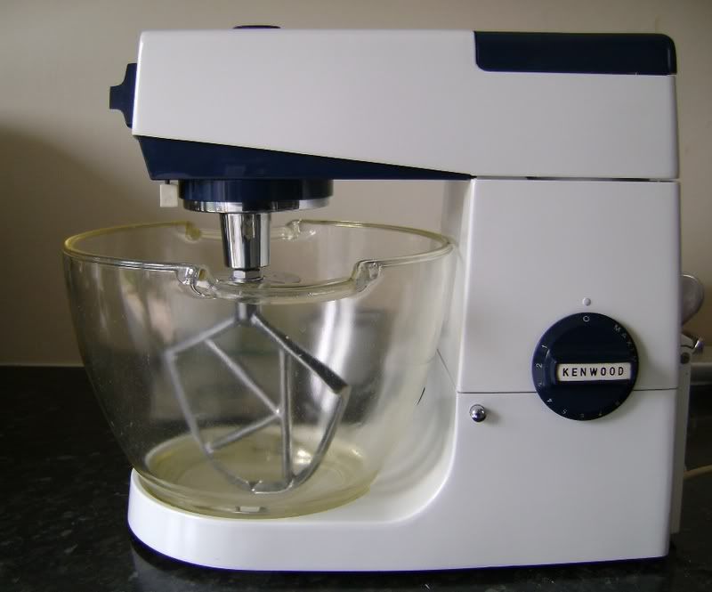 Kenwood A701A Restored By Kenwood Chef Restore Ltd. Photo by Alex1975